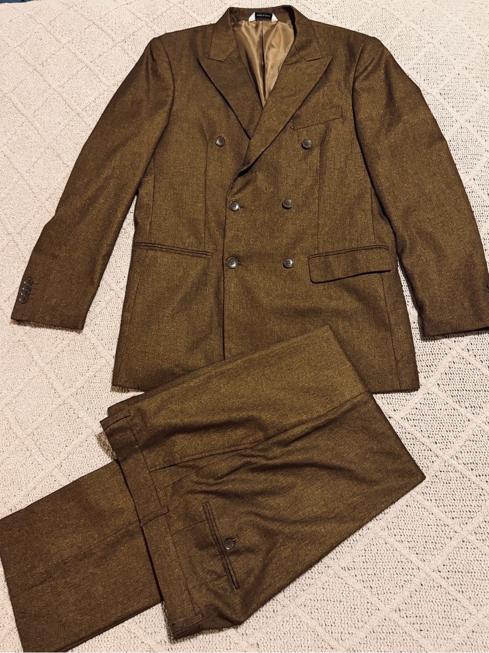 Lineage 40L Bronze Brown Double Breasted 2 Piece Suit 34L Pants